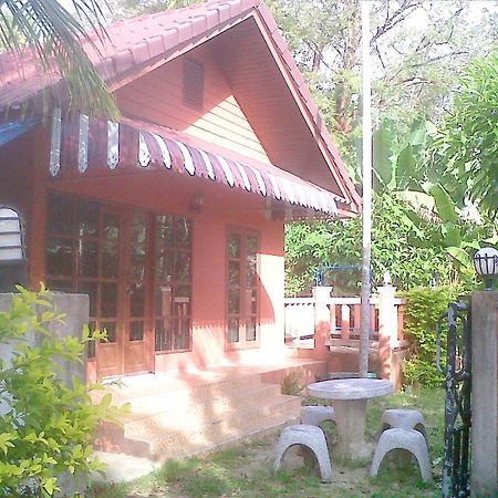 Aree Studio Guesthouse2 Пляж Банг Тао Экстерьер фото